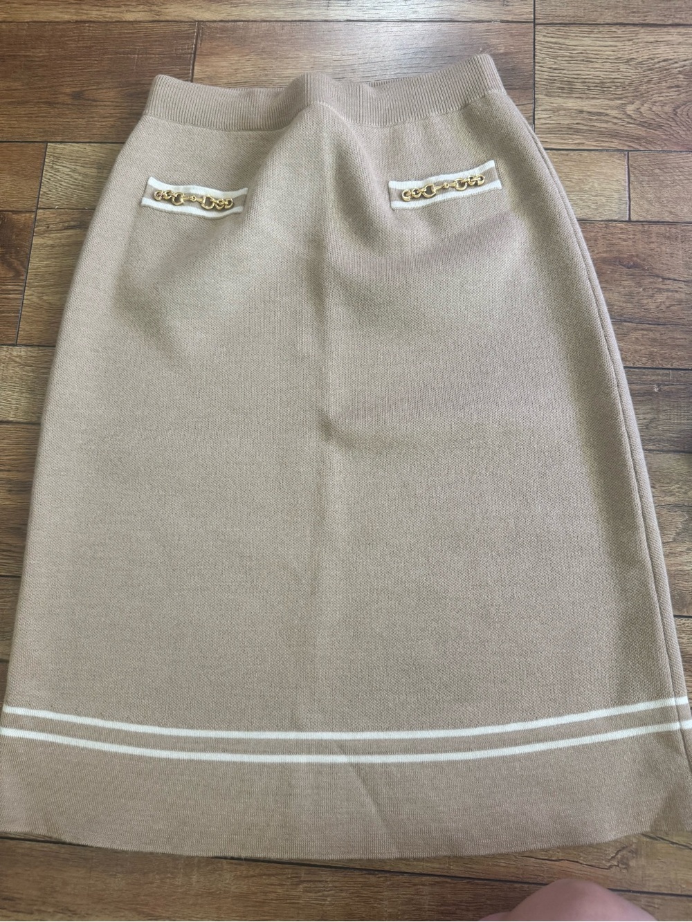 Gucci Beige Knit Pencil Skirt with Gold Chain Pocket Trim